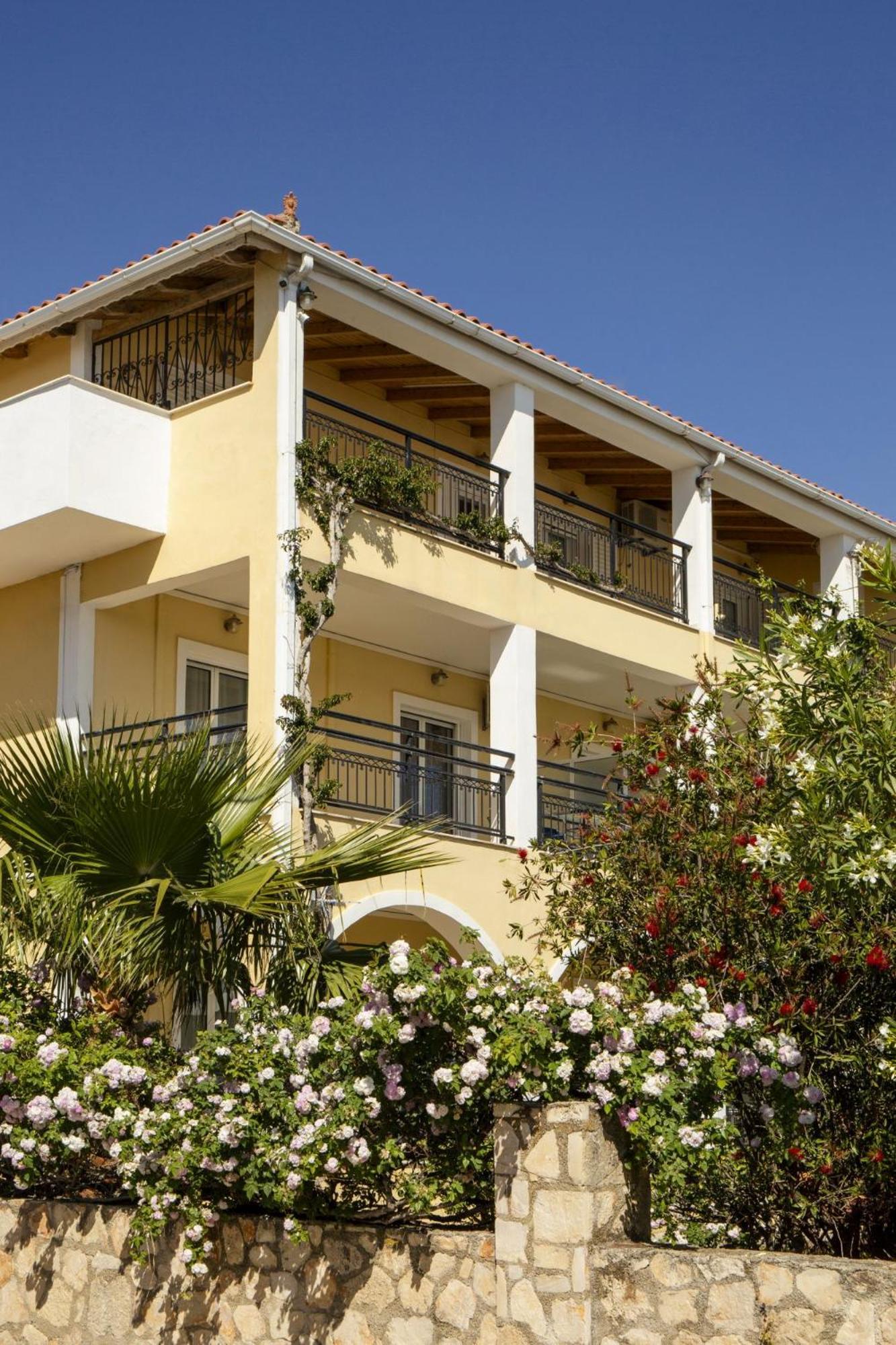 Searocco Studios & Apartments - Close To Alykes Center, By Zantewize Extérieur photo