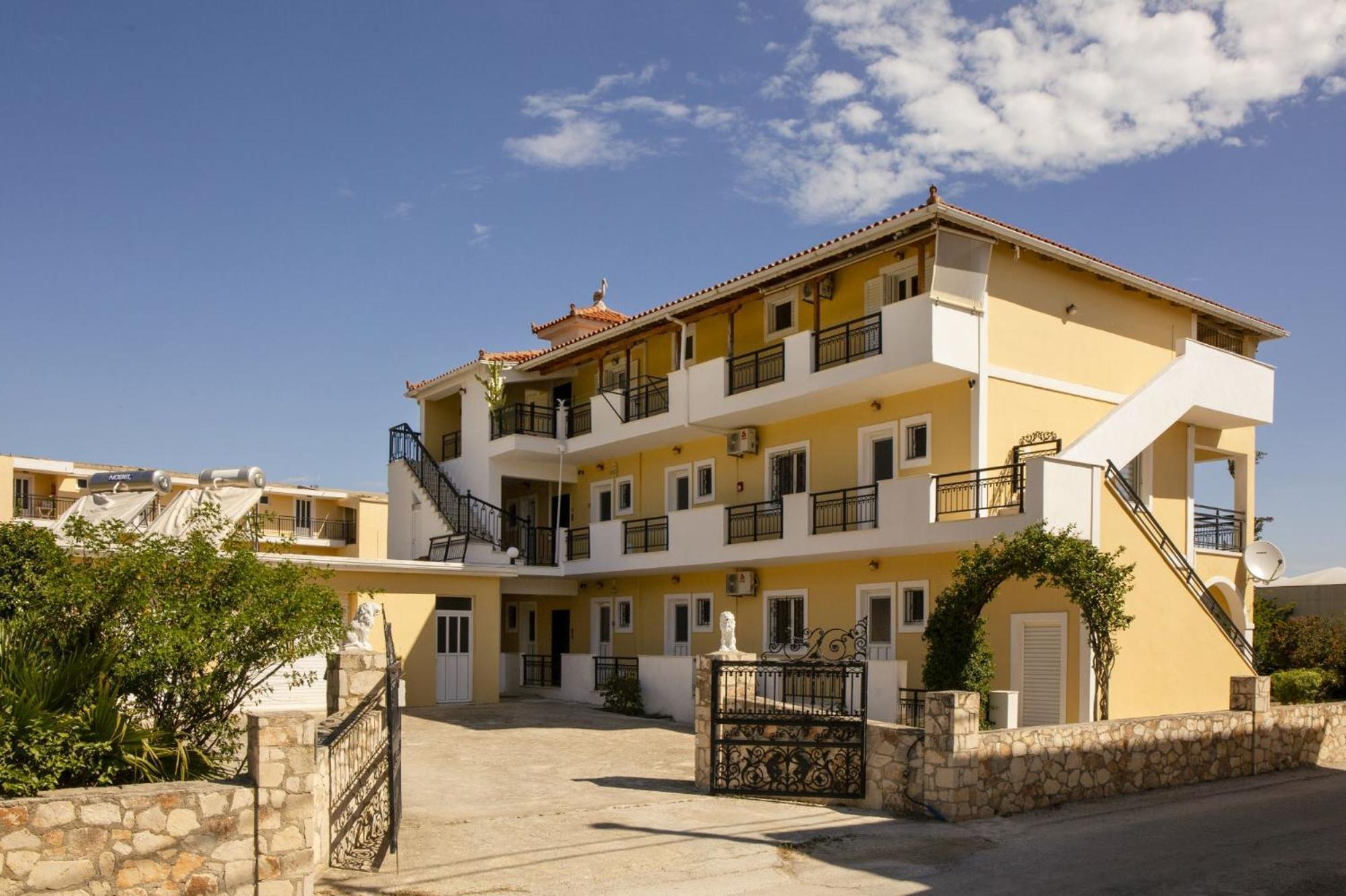 Searocco Studios & Apartments - Close To Alykes Center, By Zantewize Extérieur photo