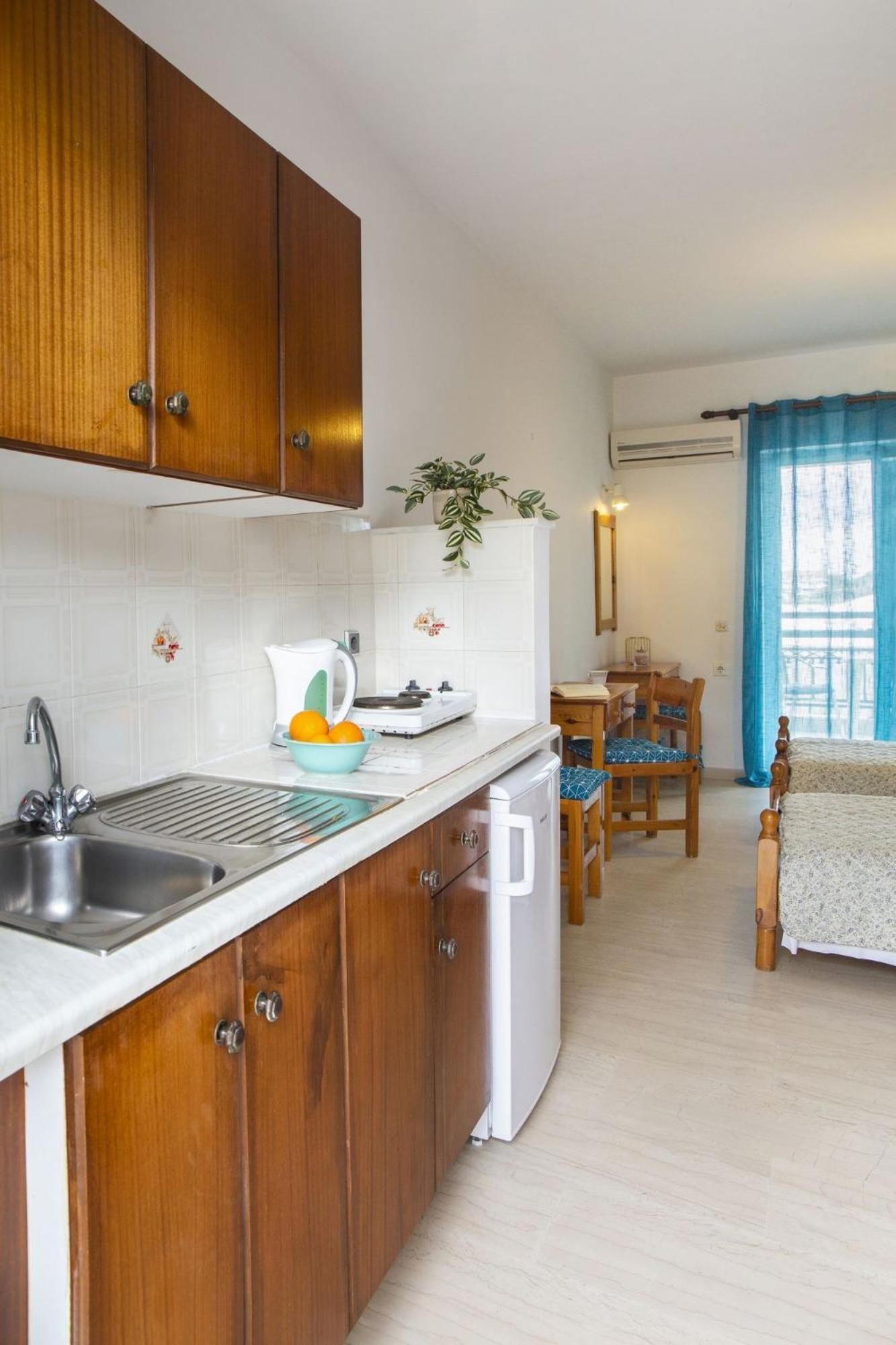 Searocco Studios & Apartments - Close To Alykes Center, By Zantewize Chambre photo